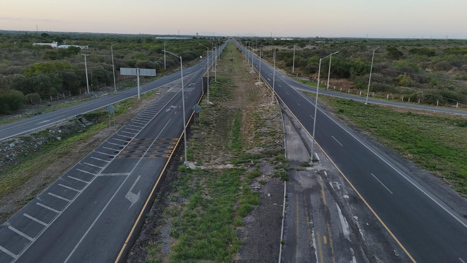 Impulsa Gobierno de Américo Villarreal desarrollo urbano con nuevas luminarias en Tamaulipas